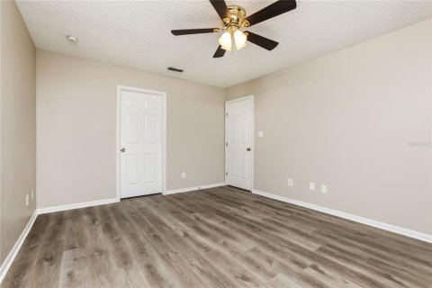 Casa en alquiler en Orlando, Florida, 4 dormitorios, 183.85 m2 № 1795641 - foto 7