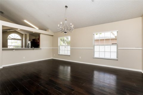Casa en alquiler en Orlando, Florida, 4 dormitorios, 183.85 m2 № 1795641 - foto 4