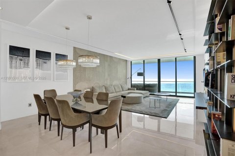 Condo in Sunny Isles Beach, Florida, 3 bedrooms  № 2067369 - photo 7