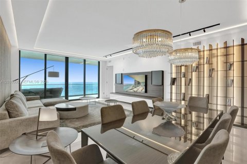 Condo in Sunny Isles Beach, Florida, 3 bedrooms  № 2067369 - photo 15
