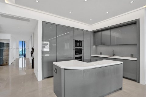 Condo in Sunny Isles Beach, Florida, 3 bedrooms  № 2067369 - photo 16