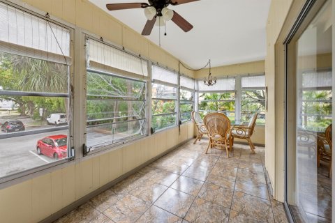 Copropriété à vendre à Lauderhill, Floride: 2 chambres, 91.04 m2 № 2146869 - photo 21