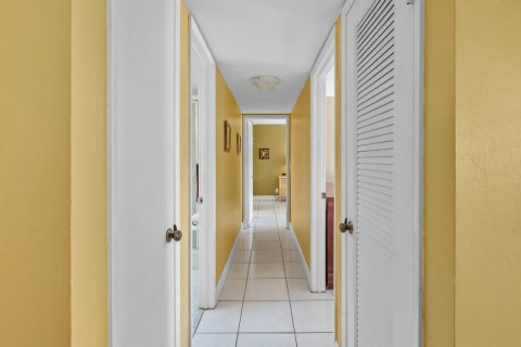 Copropriété à vendre à Lauderhill, Floride: 2 chambres, 91.04 m2 № 2146869 - photo 13