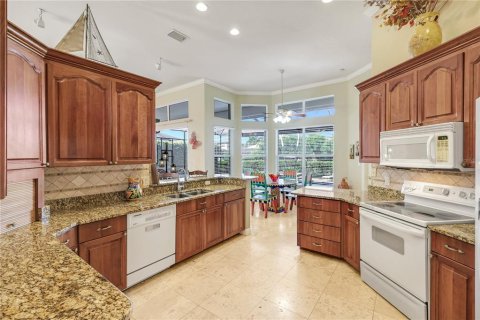 Villa ou maison à vendre à Fort Myers, Floride: 3 chambres, 240.34 m2 № 2128515 - photo 15