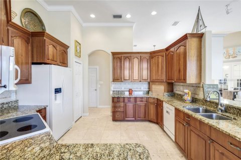 Villa ou maison à vendre à Fort Myers, Floride: 3 chambres, 240.34 m2 № 2128515 - photo 14