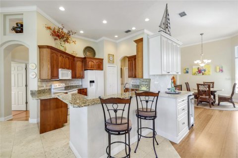 Villa ou maison à vendre à Fort Myers, Floride: 3 chambres, 240.34 m2 № 2128515 - photo 13