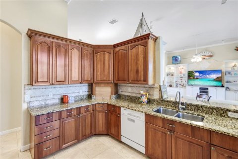 Villa ou maison à vendre à Fort Myers, Floride: 3 chambres, 240.34 m2 № 2128515 - photo 17