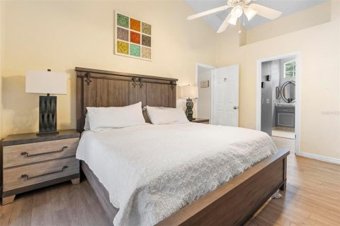Villa ou maison à vendre à Orlando, Floride: 4 chambres, 240.34 m2 № 2339520 - photo 19