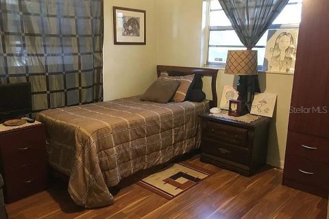 Casa en venta en Brandon, Florida, 3 dormitorios, 124.3 m2 № 1903619 - foto 11