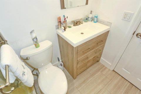 Купить кондоминиум в Помпано-Бич, Флорида 3 комнаты, 86.68м2, № 2083760 - фото 27