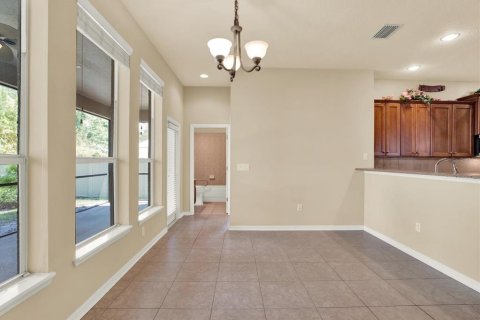 Casa en venta en Land O' Lakes, Florida, 5 dormitorios, 323.95 m2 № 2119731 - foto 23