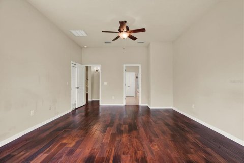 Casa en venta en Land O' Lakes, Florida, 5 dormitorios, 323.95 m2 № 2119731 - foto 28