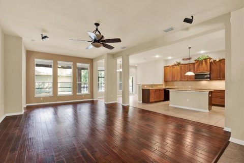 Casa en venta en Land O' Lakes, Florida, 5 dormitorios, 323.95 m2 № 2119731 - foto 15