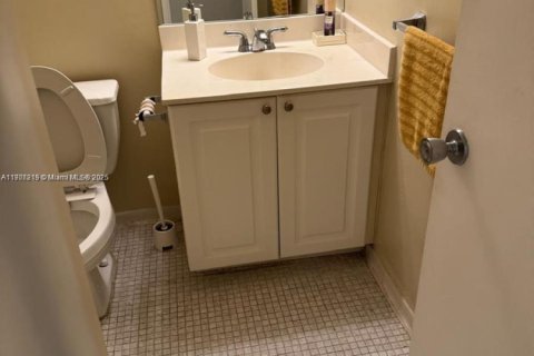 Condominio en venta en Sunny Isles Beach, Florida, 1 dormitorio, 93.37 m2 № 2012540 - foto 6