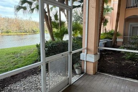 Condo in Orlando, Florida, 3 bedrooms № 2117594 - photo 12