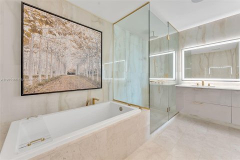 Снять в аренду кондоминиум в Майами, Флорида 1 спальня, 92.34м2, № 1971765 - фото 30