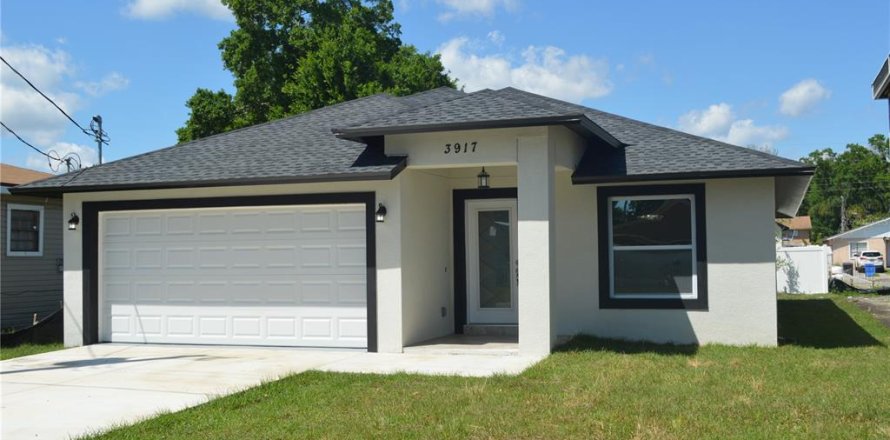 Villa ou maison à Tampa, Floride 4 chambres, 153.85 m2 № 1105017