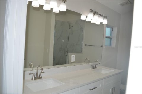 Villa ou maison à vendre à Tampa, Floride: 4 chambres, 153.85 m2 № 1105017 - photo 24