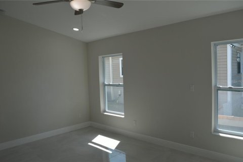 Villa ou maison à vendre à Tampa, Floride: 4 chambres, 153.85 m2 № 1105017 - photo 22
