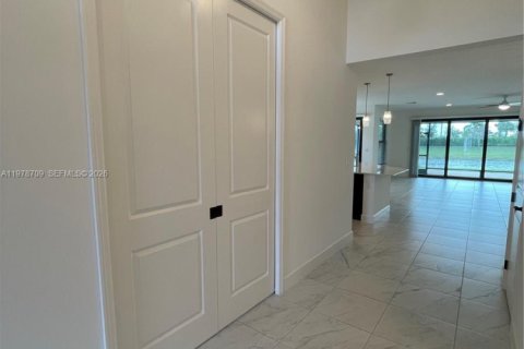Casa en alquiler en Port St. Lucie, Florida, 4 dormitorios, 218.51 m2 № 2043790 - foto 28