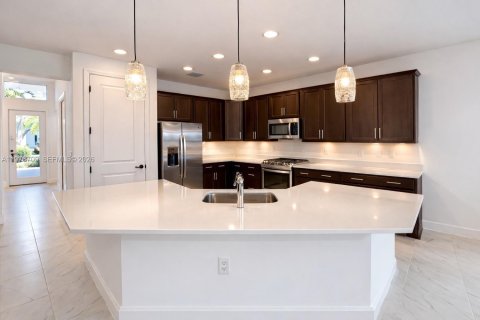 Casa en alquiler en Port St. Lucie, Florida, 4 dormitorios, 218.51 m2 № 2043790 - foto 8