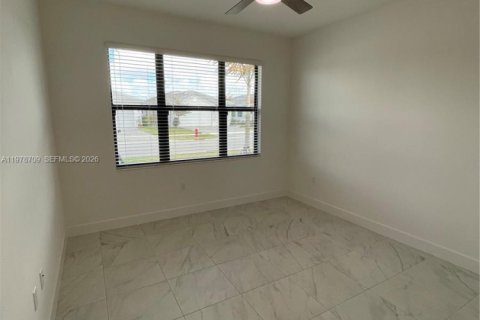 Casa en alquiler en Port St. Lucie, Florida, 4 dormitorios, 218.51 m2 № 2043790 - foto 20