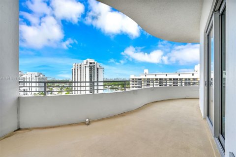 Condominio en venta en Miami Beach, Florida, 1 dormitorio, 84.73 m2 № 1839517 - foto 14