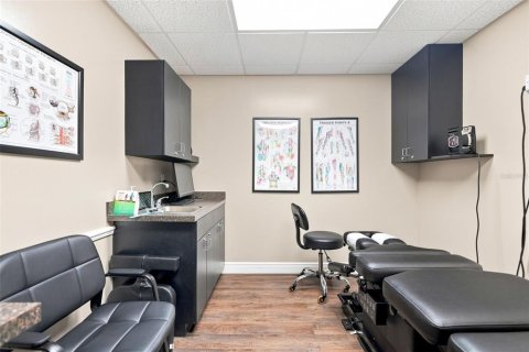 Immobilier commercial à vendre à Spring Hill, Floride: 934.97 m2 № 2338889 - photo 29