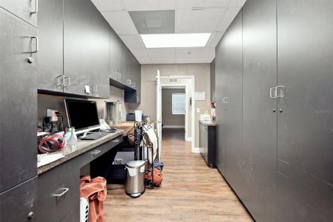 Immobilier commercial à vendre à Spring Hill, Floride: 934.97 m2 № 2338889 - photo 24