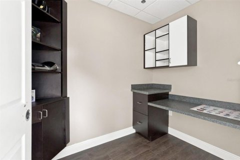 Immobilier commercial à vendre à Spring Hill, Floride: 934.97 m2 № 2338889 - photo 25