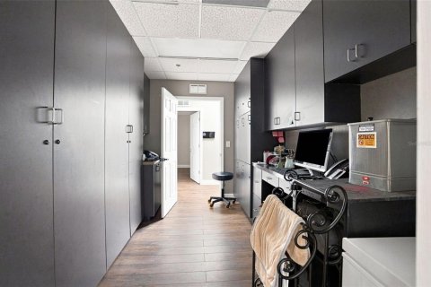 Immobilier commercial à vendre à Spring Hill, Floride: 934.97 m2 № 2338889 - photo 15