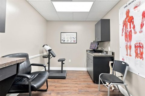 Immobilier commercial à vendre à Spring Hill, Floride: 934.97 m2 № 2338889 - photo 26