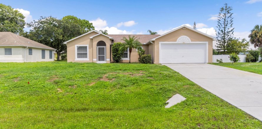 Villa ou maison à Sebastian, Floride 3 chambres, 134.71 m2 № 2300283