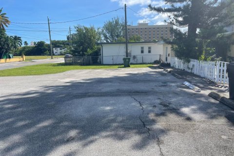 Immobilier commercial à vendre à Hallandale Beach, Floride: 224.82 m2 № 2175918 - photo 11