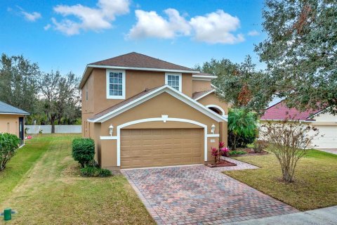 House in Kissimmee, Florida 5 bedrooms, 259.57 sq.m. № 1512240 - photo 2