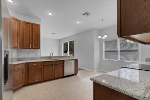 House in Kissimmee, Florida 5 bedrooms, 259.57 sq.m. № 1512240 - photo 18