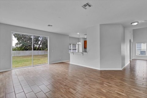 House in Kissimmee, Florida 5 bedrooms, 259.57 sq.m. № 1512240 - photo 16