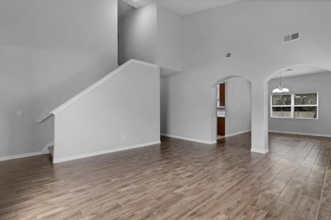 House in Kissimmee, Florida 5 bedrooms, 259.57 sq.m. № 1512240 - photo 23