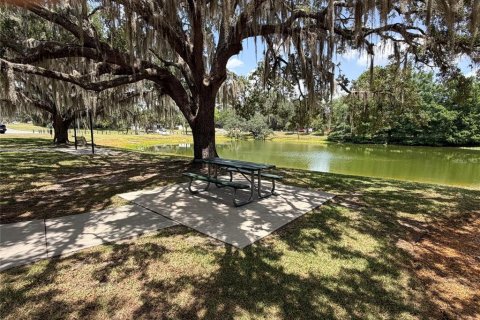 House in Ocala, Florida 3 bedrooms, 119.66 sq.m. № 2092216 - photo 26