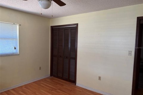 House in Ocala, Florida 3 bedrooms, 119.66 sq.m. № 2092216 - photo 20