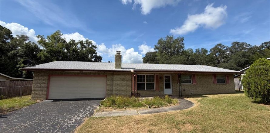 Villa ou maison à Ocala, Floride 3 chambres, 119.66 m2 № 2092216