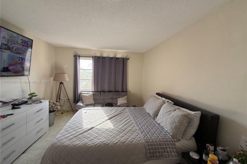 Купить кондоминиум в Норт-Лодердейл, Флорида 1 спальня, 80.82м2, № 1958072 - фото 14