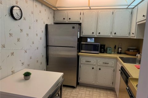 Купить кондоминиум в Норт-Лодердейл, Флорида 1 спальня, 80.82м2, № 1958072 - фото 5