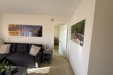 Купить кондоминиум в Норт-Лодердейл, Флорида 1 спальня, 80.82м2, № 1958072 - фото 9