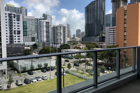 Купить кондоминиум в Майами, Флорида 3 спальни, 148.18м2, № 1998772 - фото 22