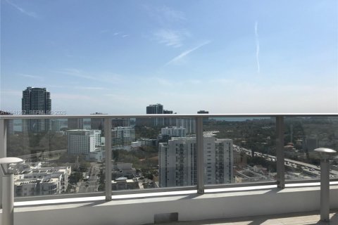 Купить кондоминиум в Майами, Флорида 3 спальни, 148.18м2, № 1998772 - фото 9