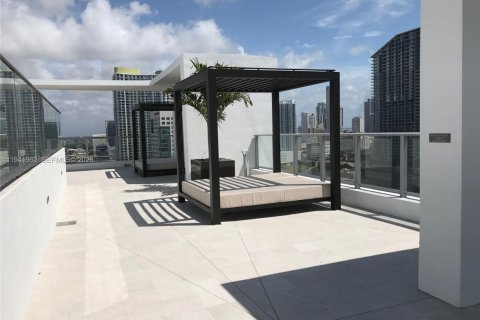 Купить кондоминиум в Майами, Флорида 3 спальни, 148.18м2, № 1998772 - фото 19