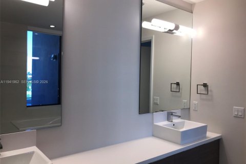 Купить кондоминиум в Майами, Флорида 3 спальни, 148.18м2, № 1998772 - фото 5