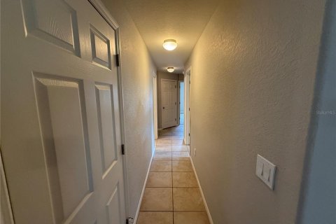 Villa ou maison à louer à Winter Haven, Floride: 3 chambres, 156.82 m2 № 2416636 - photo 12