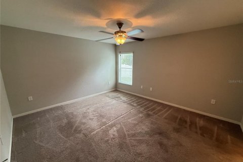 Villa ou maison à louer à Winter Haven, Floride: 3 chambres, 156.82 m2 № 2416636 - photo 8
